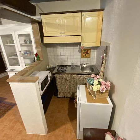 Torre Iolanda Panzió Campagnano Di Roma Kültér fotó